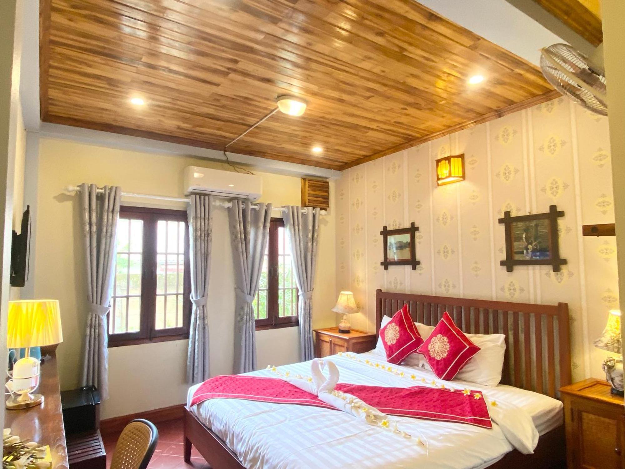 Golden Sun Boutique Hotel ルアンパバーン エクステリア 写真