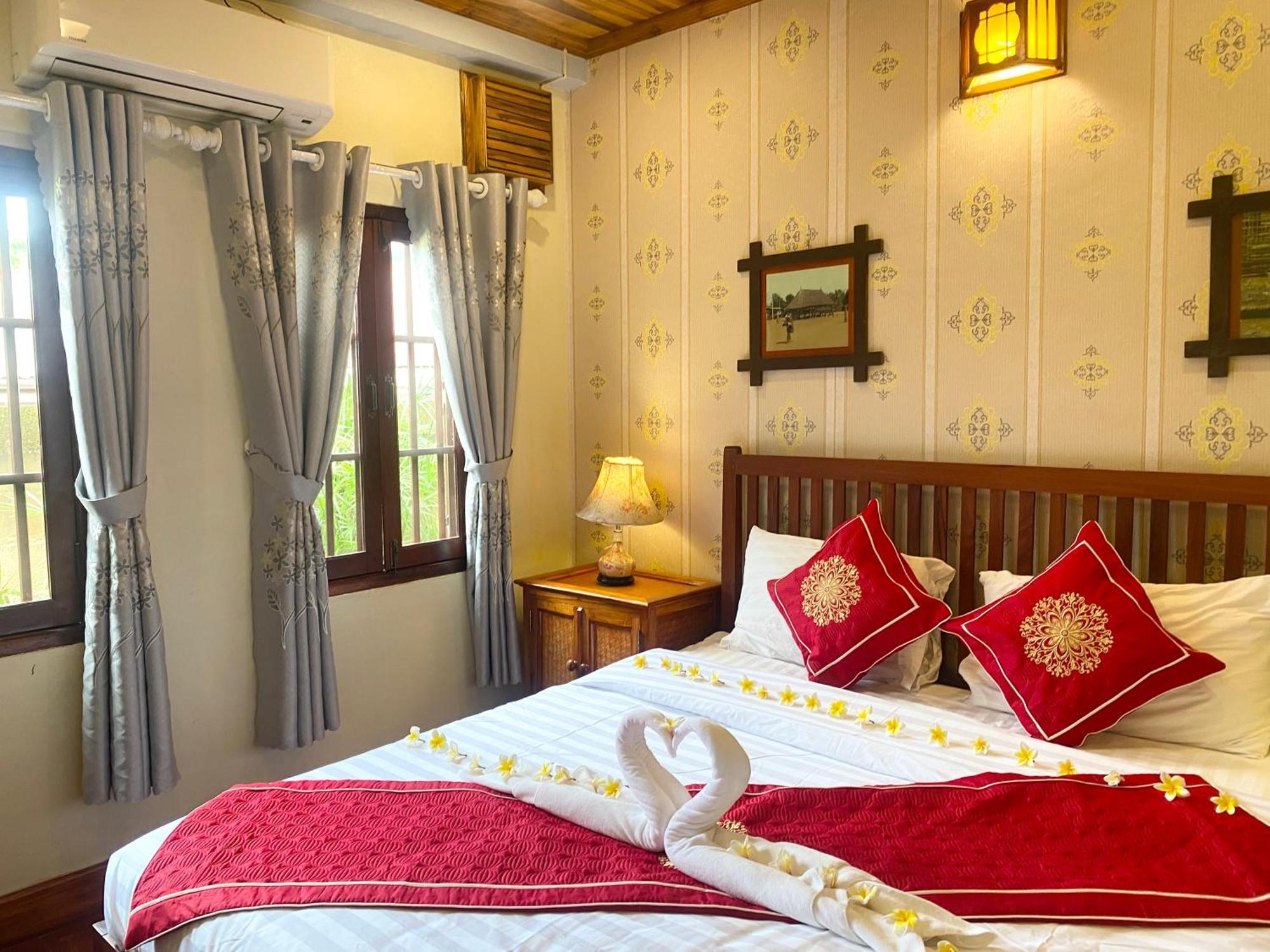 Golden Sun Boutique Hotel ルアンパバーン エクステリア 写真